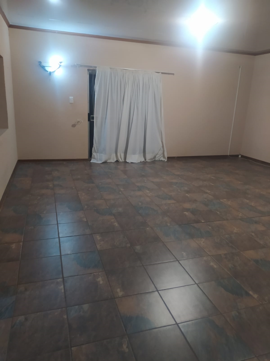 To Let 2 Bedroom Property for Rent in Kuruman Northern Cape